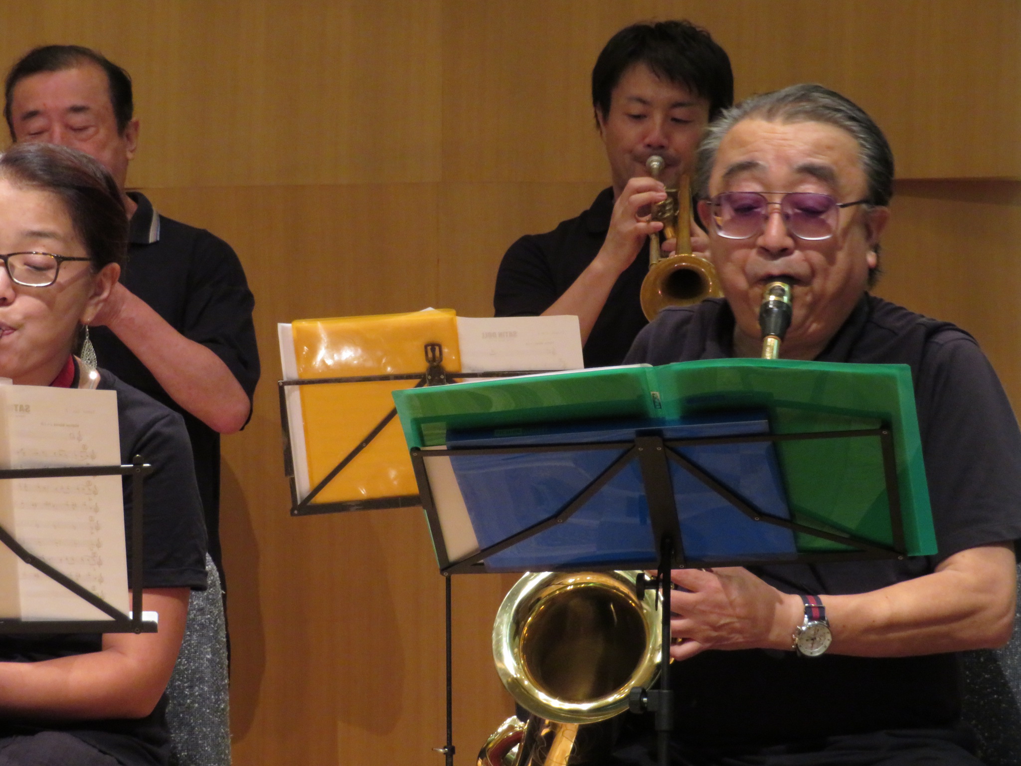 Bariton Sax:星 芳彦